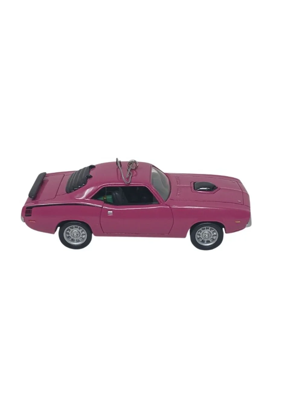 1970 Plymouth Hemi Cuda 1998 Hallmark Ornament Classic American Cars Series #D21